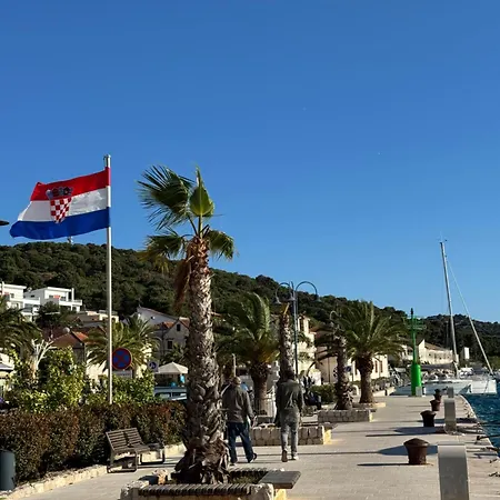 Seaview Zatoglav 50m Near The Sea רוגוזניצה