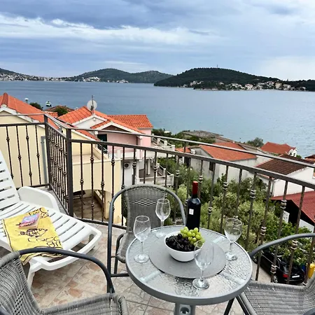Seaview Zatoglav 50m Near The Sea *